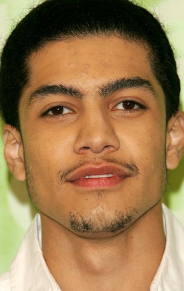 Рик Гонсалес (Rick Gonzalez) фото: Рик Гонсалес (Rick Gonzalez)