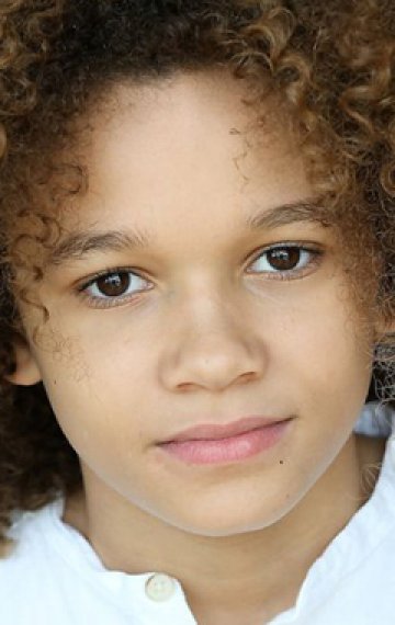 Армани Джексон (Armani Jackson) фото: Армани Джексон (Armani Jackson)