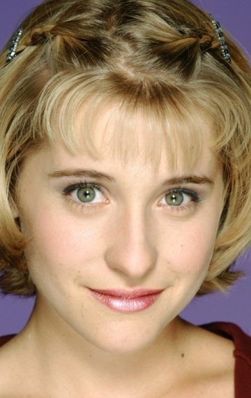 фото: Эллисон Мэк (Allison Mack)