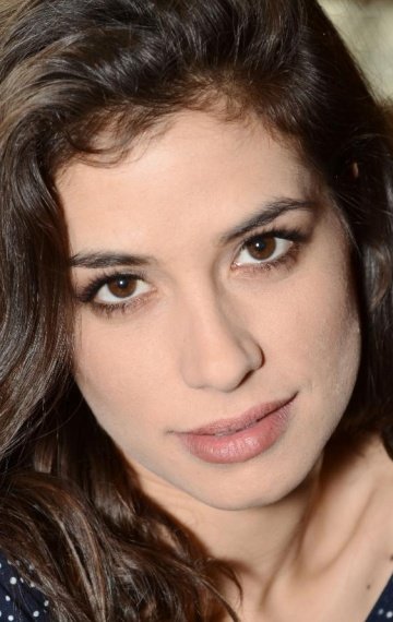 Джулия Микелини (Giulia Michelini) фото: Джулия Микелини (Giulia Michelini)