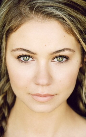 Айла Келл (Ayla Kell) фото: Айла Келл (Ayla Kell)