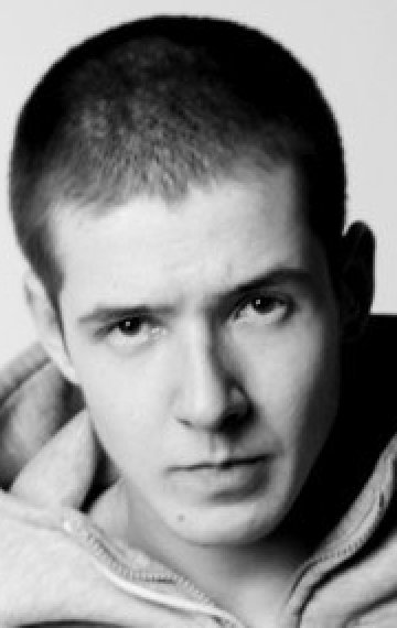 Артем Сучков () фото: Артем Сучков ()