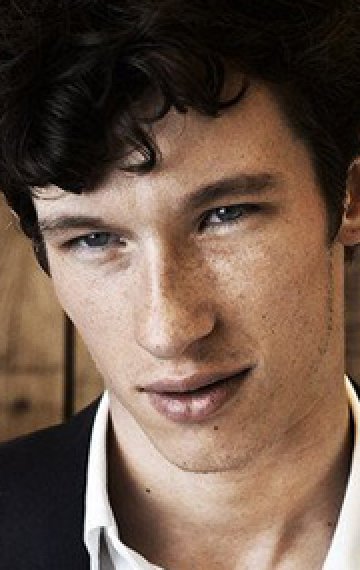 фото: Каллум Тернер (Callum Turner)