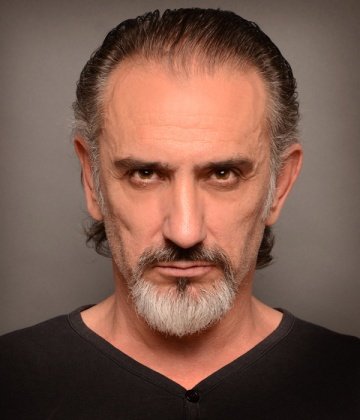 Хулио Велес (Julio Vélez) фото: Хулио Велес (Julio Vélez)