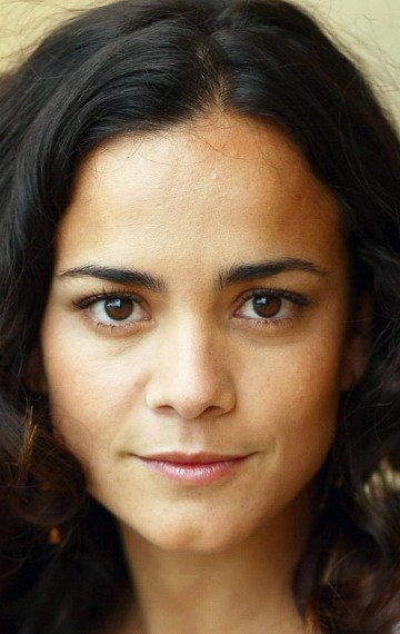 фото: Алиси Брага (Alice Braga)