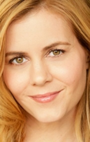 Кристи Линн Смит (Christie Lynn Smith) фото: Кристи Линн Смит (Christie Lynn Smith)