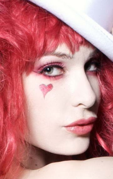 фото: Эмили Отем (Emilie Autumn)