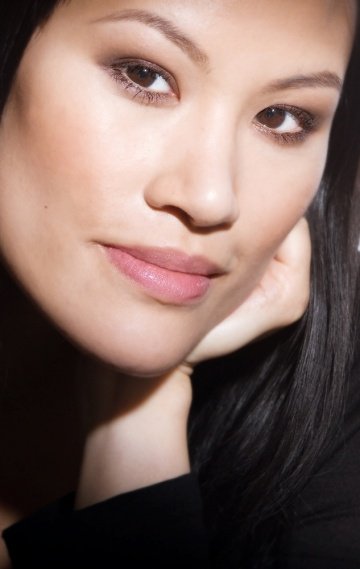 Донна Суарес (Donna Soares) фото: Донна Суарес (Donna Soares)