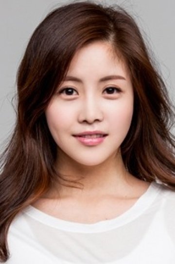 Ю Мин-чхэ (Yoo Min-chae) фото: Ю Мин-чхэ (Yoo Min-chae)