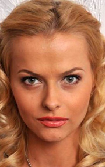 Анна Лутцева () фото: Анна Лутцева ()