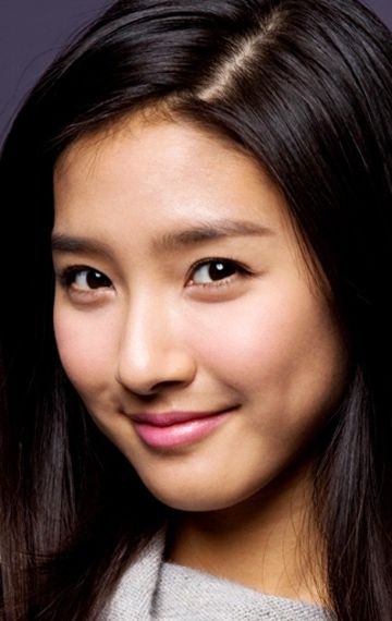 Ким Со-ын (Kim So-eun) фото: Ким Со-ын (Kim So-eun)