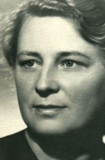 Алла Тарасова () фото: Алла Тарасова ()