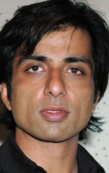 Сону Суд (Sonu Sood) фото: Сону Суд (Sonu Sood)