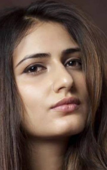 Фатима Сана Шаикх (Fatima Sana Shaikh) фото: Фатима Сана Шаикх (Fatima Sana Shaikh)