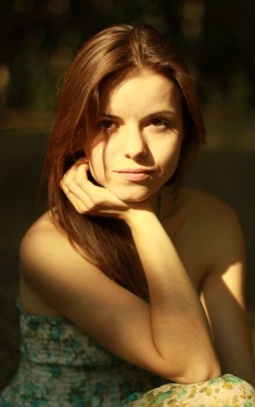 Анна Гуляева () фото: Анна Гуляева ()