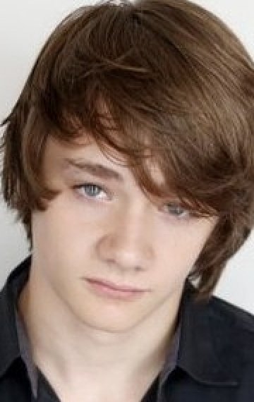 Дакота Гойо (Dakota Goyo) фото: Дакота Гойо (Dakota Goyo)
