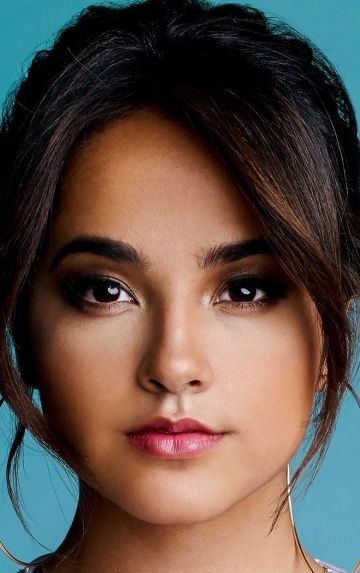 фото: Бекки Джи (Becky G)