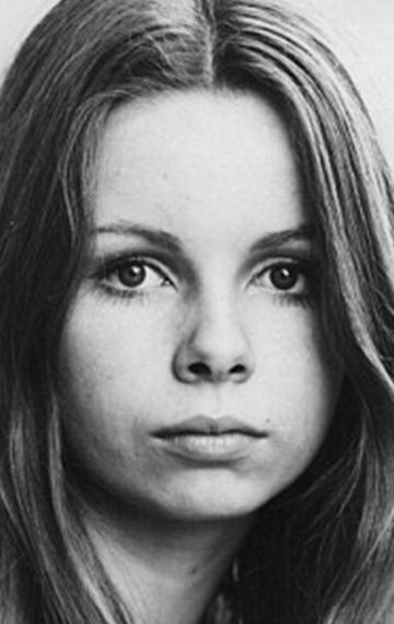 фото: Лалла Уорд (Lalla Ward)