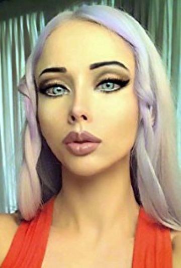 фото: Валерия Лукьянова (Valeria Lukyanova)