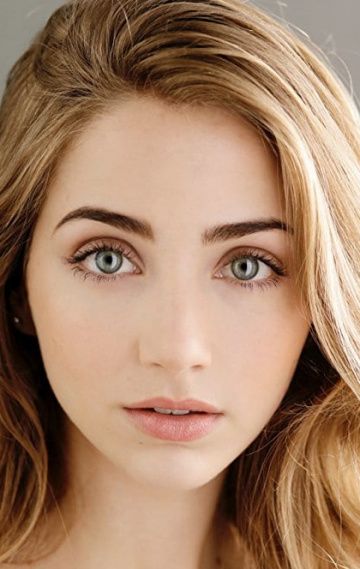 (Emily Rudd) фото: (Emily Rudd)