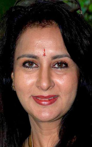 Пунам Диллон (Poonam Dhillon) фото: Пунам Диллон (Poonam Dhillon)