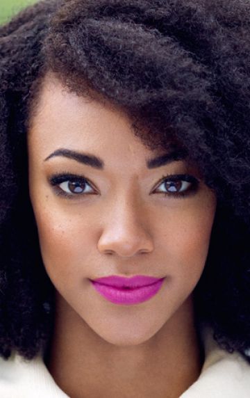 Сонекуа Мартин-Грин (Sonequa Martin-Green) фото: Сонекуа Мартин-Грин (Sonequa Martin-Green)