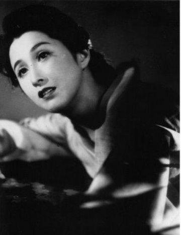 фото: Митиё Когурэ (Michiyo Kogure)