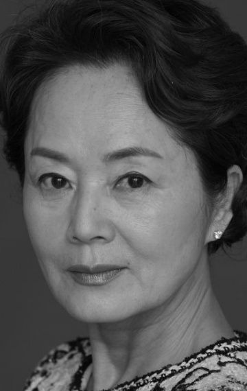 Ким Ён-э (Kim Yeong-ae) фото: Ким Ён-э (Kim Yeong-ae)