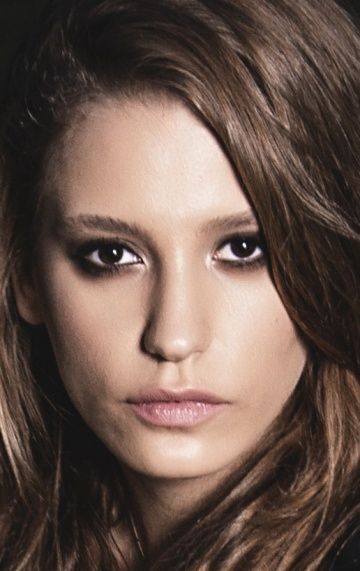 фото: Серенай Сарыкая (Serenay Sarikaya)