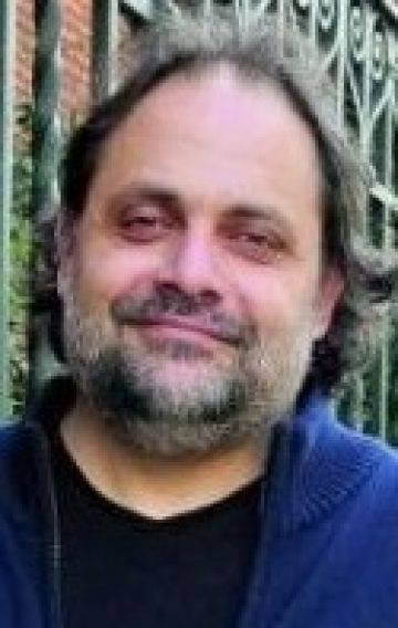 Нестор Гуццини (Néstor Guzzini) фото: Нестор Гуццини (Néstor Guzzini)
