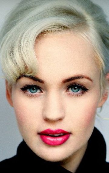 фото: Эмили Элисия Лоу (Emily Elicia Low)