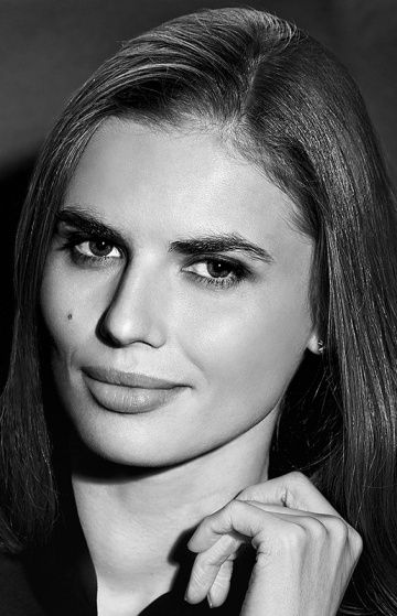 Нелла Стрекаловская () фото: Нелла Стрекаловская ()