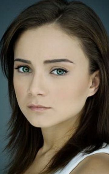 Дамла Сонмез (Damla Sönmez) фото: Дамла Сонмез (Damla Sönmez)