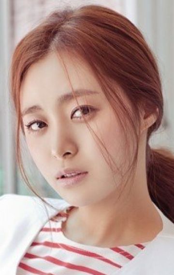 Ли Ён-ын (Lee Yeong-eun) фото: Ли Ён-ын (Lee Yeong-eun)