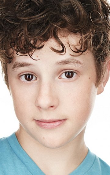 Нолан Гоулд (Nolan Gould) фото: Нолан Гоулд (Nolan Gould)