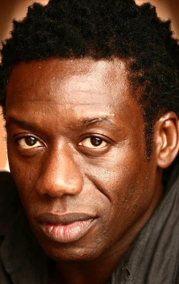 фото: Хаким Кае-Казим (Hakeem Kae-Kazim)