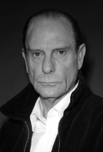 Филип Мартин Браун (Philip Martin Brown) фото: Филип Мартин Браун (Philip Martin Brown)